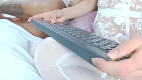 vinitryjhonson online show from October 16, 2025, 8:48 am