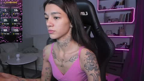 vinkitinkii online show from December 24, 2024, 6:33 am