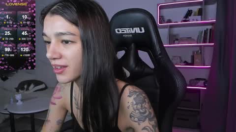 vinkitinkii online show from December 30, 2024, 7:26 am