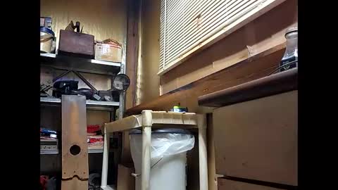 Snapshot of vinnie67 chatting on December 1, 2025, 1:21 am vinnie67 online show from December 1, 2025, 1:21 am