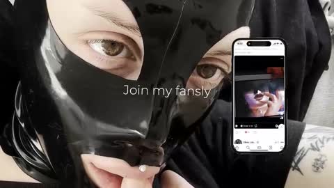 Snapshot of vinylstore chatting on February 9, 2026, 5:06 pm Diva Silvia online show from February 9, 2026, 5:06 pm