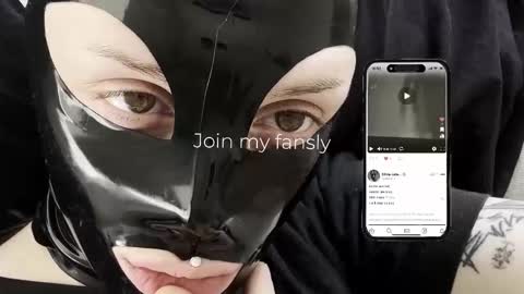 Snapshot of vinylstore chatting on February 22, 2026, 4:49 pm Diva Silvia online show from February 22, 2026, 4:49 pm