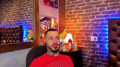 Snapshot of vinzenzrizzo chatting on February 11, 2026, 4:50 am ---Vinzen--- online show from February 11, 2026, 4:50 am