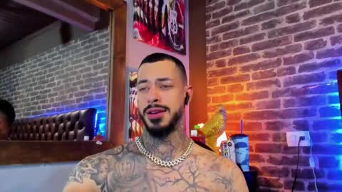 Snapshot of vinzenzrizzo chatting on February 14, 2026, 6:43 am ---Vinzen--- online show from February 14, 2026, 6:43 am