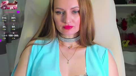 Snapshot of viola_1 chatting on February 28, 2025, 4:43 am Funny girl online show from February 28, 2025, 4:43 am