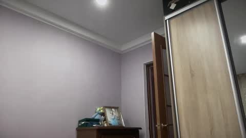 Snapshot of viola_1 chatting on January 9, 2026, 1:52 am Funny girl online show from January 9, 2026, 1:52 am