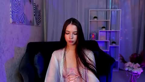 Snapshot of violarivera chatting on December 4, 2025, 8:23 am violarivera online show from December 4, 2025, 8:23 am