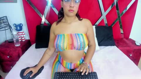 Snapshot of violehtx chatting on May 27, 2026, 1:08 pm violehtx online show from May 27, 2026, 1:08 pm