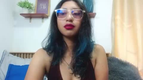V I O L E T  online show from July 1, 2026, 3:56 pm