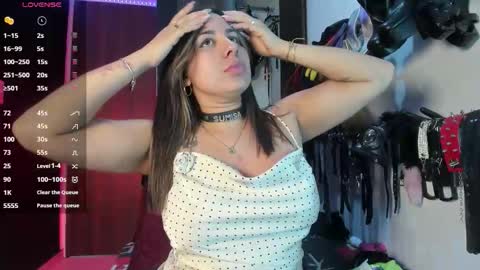Snapshot of violet_bdsmx chatting on March 21, 2026, 7:39 pm Kim online show from March 21, 2026, 7:39 pm