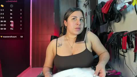Snapshot of violet_bdsmx chatting on April 30, 2026, 8:57 pm Kim online show from April 30, 2026, 8:57 pm