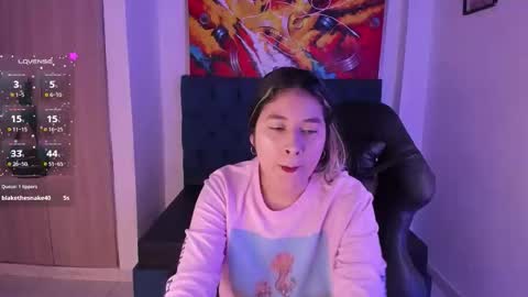 Snapshot of violet_blaze chatting on January 6, 2026, 10:30 am online show from January 6, 2026, 10:30 am