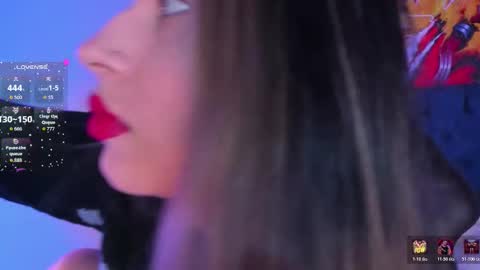 Snapshot of violet_blaze chatting on February 3, 2026, 12:10 pm online show from February 3, 2026, 12:10 pm