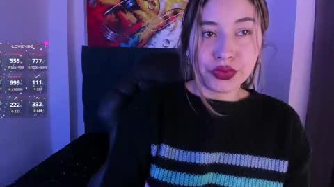 Snapshot of violet_blaze chatting on February 9, 2026, 11:14 am online show from February 9, 2026, 11:14 am