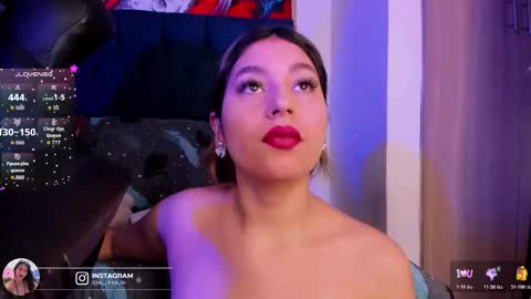 Snapshot of violet_blaze chatting on March 15, 2026, 4:24 pm online show from March 15, 2026, 4:24 pm