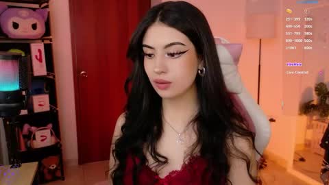 Snapshot of violet_catt chatting on May 4, 2026, 5:20 pm Violeta online show from May 4, 2026, 5:20 pm