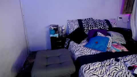Snapshot of violet_hyuga chatting on January 31, 2025, 7:18 am violet_hyuga online show from January 31, 2025, 7:18 am