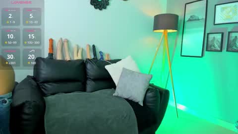 Snapshot of violet_kumar chatting on December 14, 2025, 9:19 pm violet_kumar online show from December 14, 2025, 9:19 pm