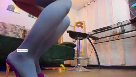 Snapshot of violet_lii chatting on February 19, 2026, 1:34 am Violet Lii online show from February 19, 2026, 1:34 am