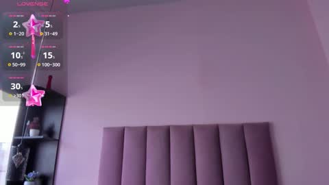 violet online show from September 25, 2025, 1:26 pm