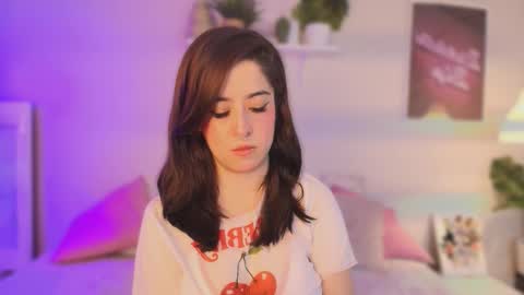 Violet Nova online show from March 3, 2026, 11:05 am