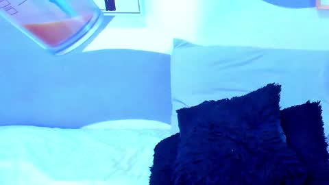 violeta_1404 online show from December 5, 2025, 1:52 pm