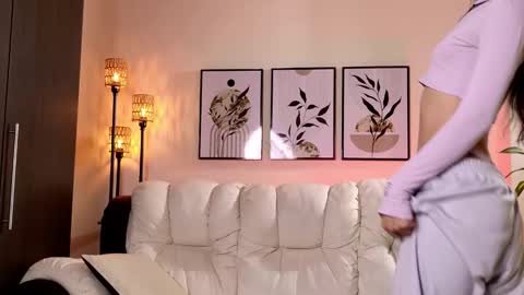 Violeta online show from March 17, 2026, 8:12 pm