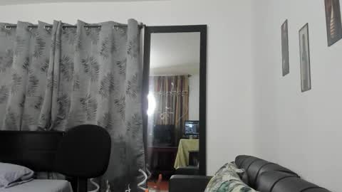 violeta_gracee online show from November 30, 2025, 12:42 pm