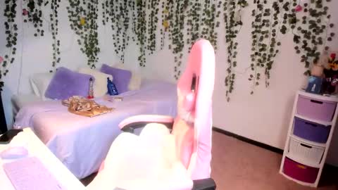 Violeta online show from October 23, 2025, 4:17 pm