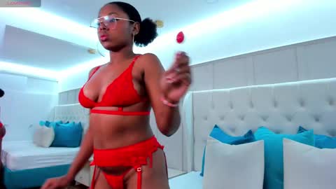 Snapshot of violeta_ruiz_ chatting on February 21, 2025, 10:37 pm violeta_ruiz_ online show from February 21, 2025, 10:37 pm