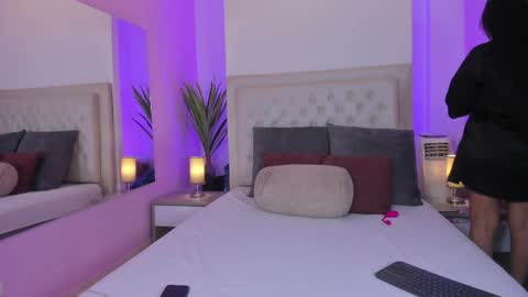 Snapshot of violeta_santanna chatting on April 11, 2026, 3:22 am Sofi online show from April 11, 2026, 3:22 am