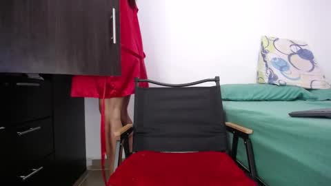 Snapshot of violeta_sorachi chatting on October 17, 2025, 7:49 pm VIOLETA SORACHI online show from October 17, 2025, 7:49 pm