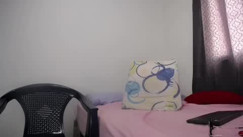 Snapshot of violeta_sorachi chatting on December 3, 2025, 3:21 pm VIOLETA SORACHI online show from December 3, 2025, 3:21 pm