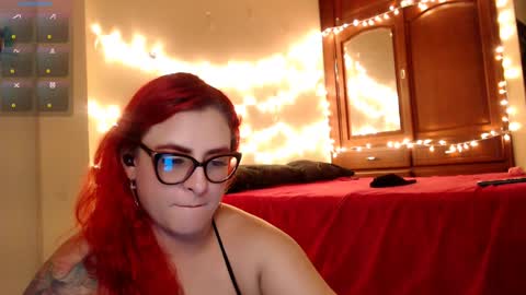 Snapshot of violetabitch chatting on December 13, 2024, 8:51 am Violetta Morningstar online show from December 13, 2024, 8:51 am