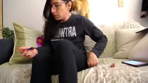 Snapshot of violetagomez_co chatting on February 8, 2025, 1:11 pm Violeta Gmez online show from February 8, 2025, 1:11 pm