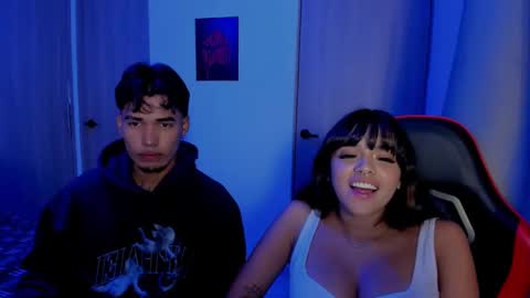 Snapshot of violetandaustin69 chatting on October 22, 2025, 3:40 am Violet and Austin online show from October 22, 2025, 3:40 am