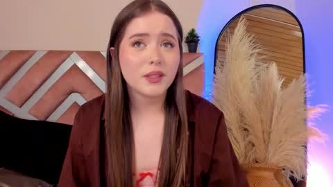 Call me Violet online show from November 18, 2025, 7:29 pm