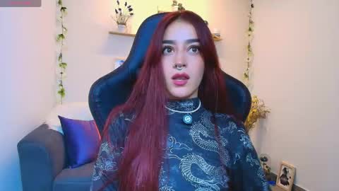 Snapshot of violeth_rosse_ chatting on April 15, 2026, 2:07 am violeth_rosse_ online show from April 15, 2026, 2:07 am
