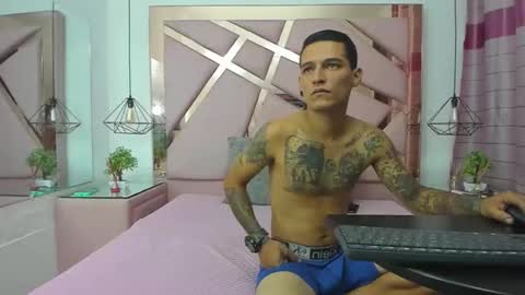 ViolethANDjuanda online show from January 12, 2026, 1:16 pm