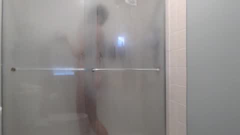 Snapshot of violethooper chatting on January 14, 2026, 8:03 pm Violet Hooper online show from January 14, 2026, 8:03 pm