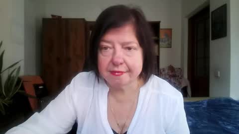 Snapshot of violetpulse chatting on November 21, 2025, 9:30 am violetpulse online show from November 21, 2025, 9:30 am