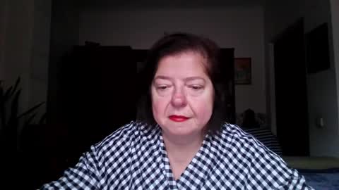 Snapshot of violetpulse chatting on December 5, 2025, 9:29 am violetpulse online show from December 5, 2025, 9:29 am