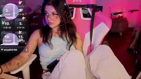   online show from February 5, 2026, 9:41 pm