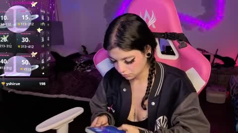   online show from March 27, 2026, 8:41 pm