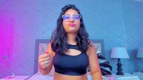 Violet Rousse online show from February 20, 2026, 5:13 pm