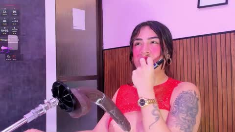 Snapshot of violett_collins_ chatting on February 18, 2026, 11:33 pm Violett online show from February 18, 2026, 11:33 pm