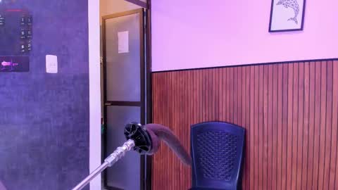 Snapshot of violett_collins_ chatting on February 22, 2026, 9:13 pm Violett online show from February 22, 2026, 9:13 pm