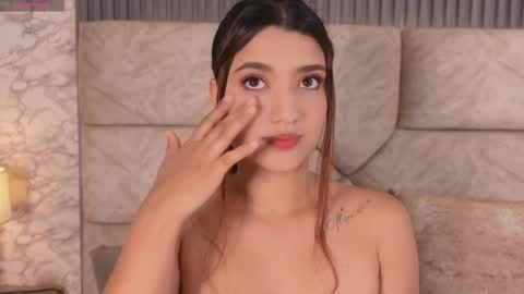 Snapshot of violett_fowlerxx chatting on February 23, 2026, 4:54 am violett online show from February 23, 2026, 4:54 am