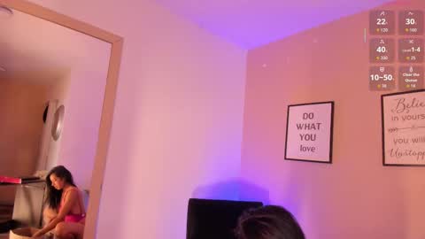 Snapshot of violetta_bold chatting on November 6, 2025, 11:55 am violetta_bold online show from November 6, 2025, 11:55 am