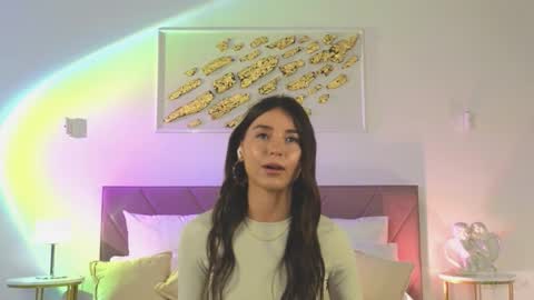 violetta_finch online show from October 14, 2025, 10:27 am